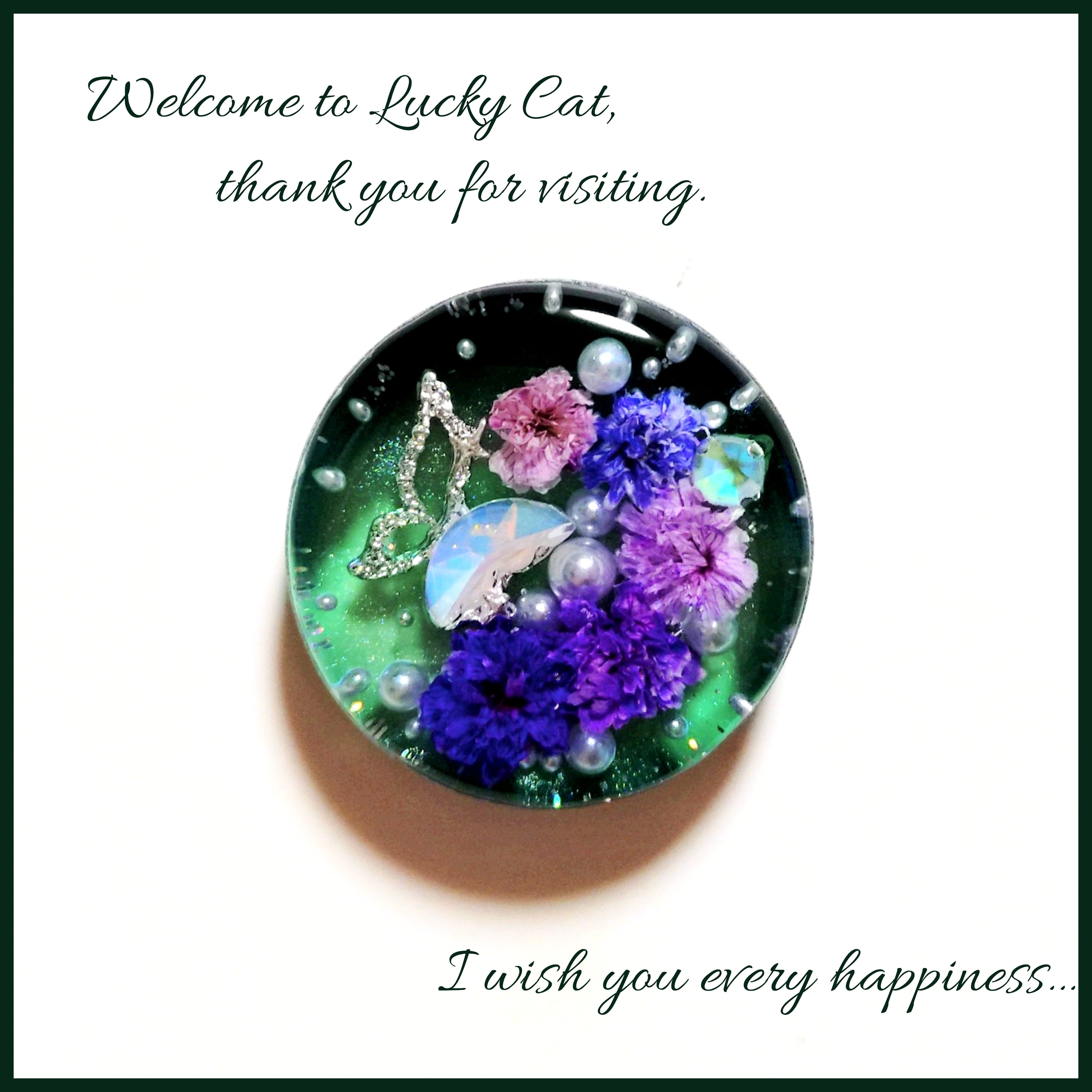 No.672レジン ヘアゴム キーホルダー ピンバッジ カスミソウ