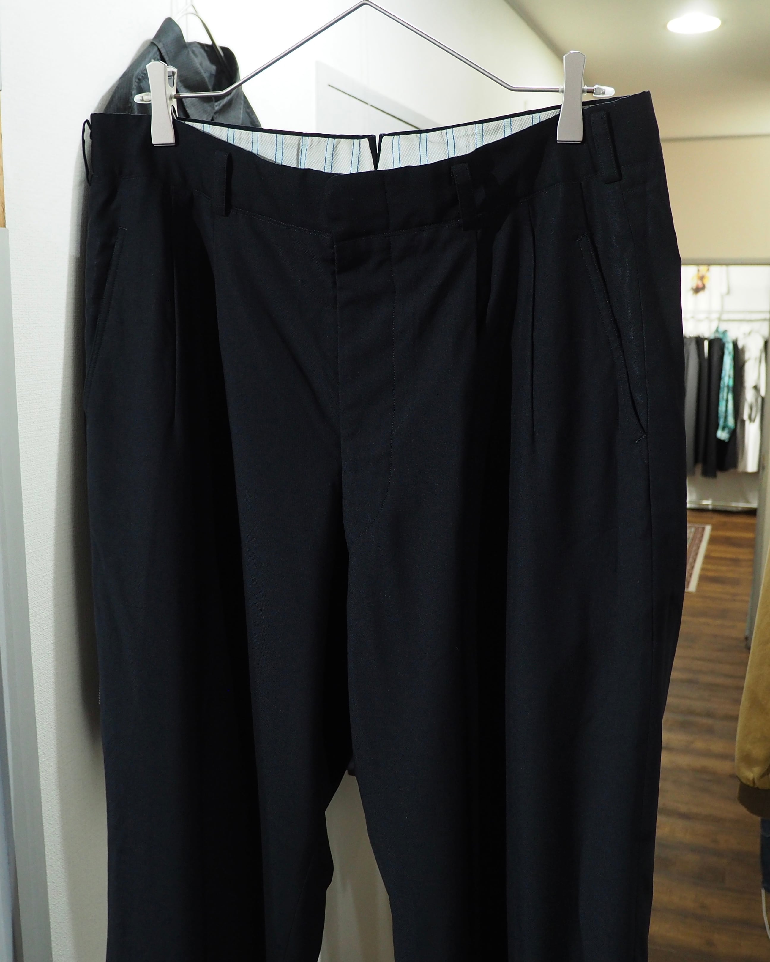 " 鈍艶 " Black Shiny Vintage Wool Wide Slacks Pants