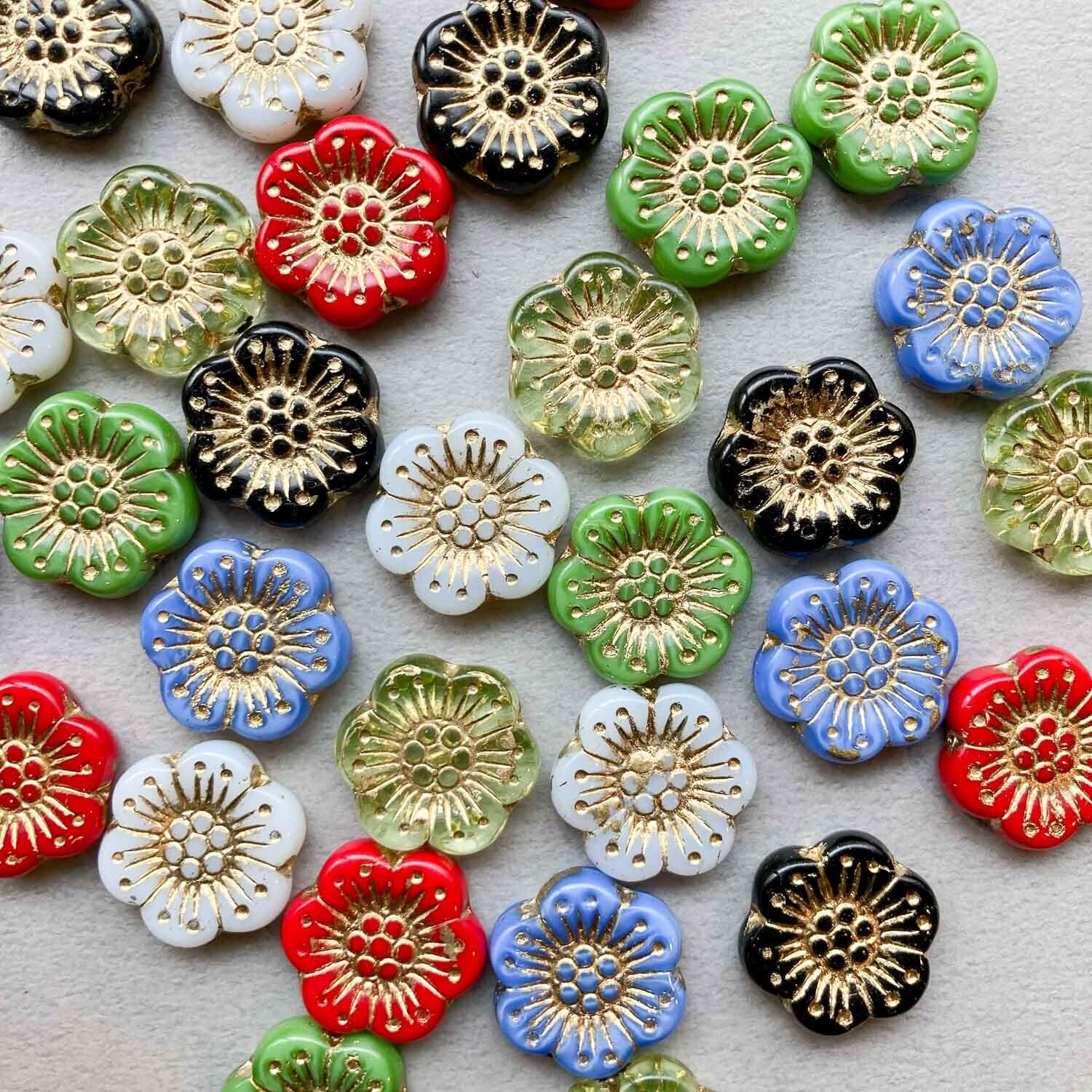 再入荷〉6枚花びらの梅の花チェコビーズM（18mm/ゴールド）《一部