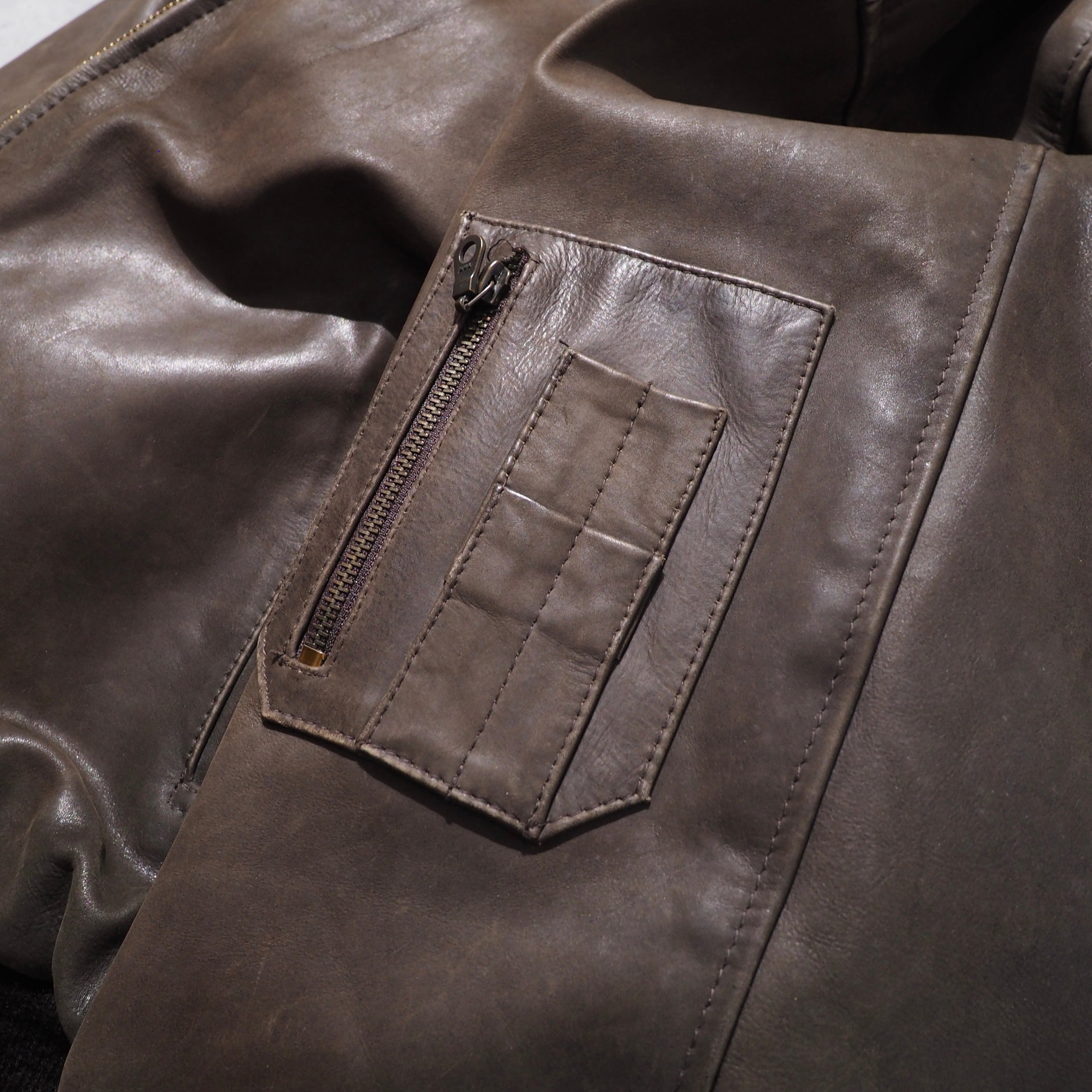 1990s " 退廃的 " Beautiful Dark Brown color vintage Flight leather jacket