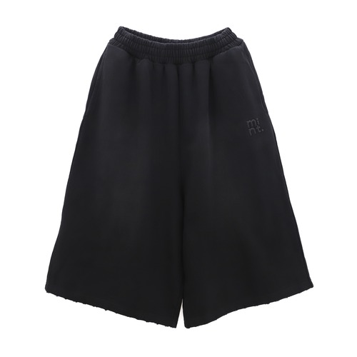 the half pant. (caviar)