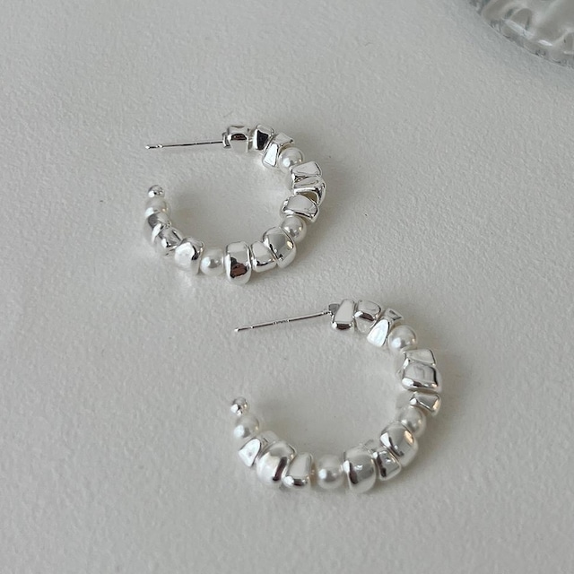 Pearl mix hoop pierce　V2566