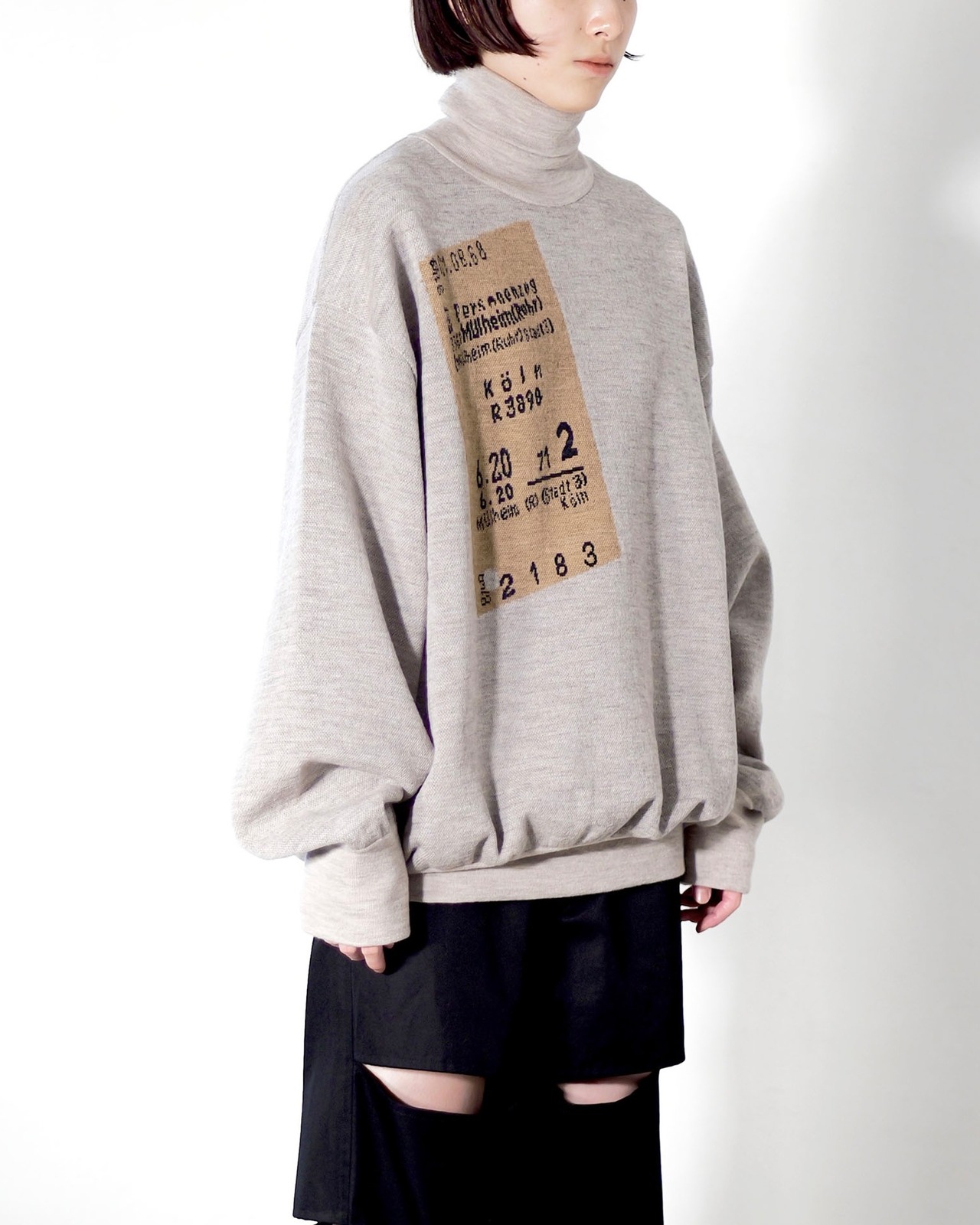 i’m here - Train Ticket Jacquard Turtle Knit :Beige|1968トレインチケット/ジャカード/アシンメトリー
