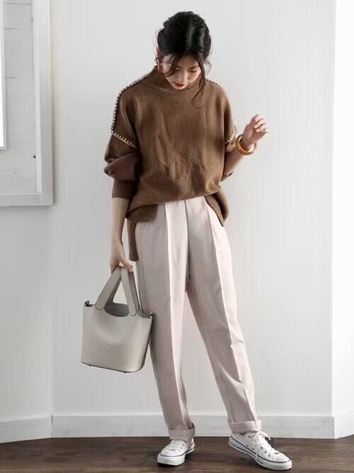 配色ステッチ入り　ニットプルオーバー　AJ1102-8093