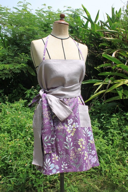 ASYMMETRY APRON FLOWER