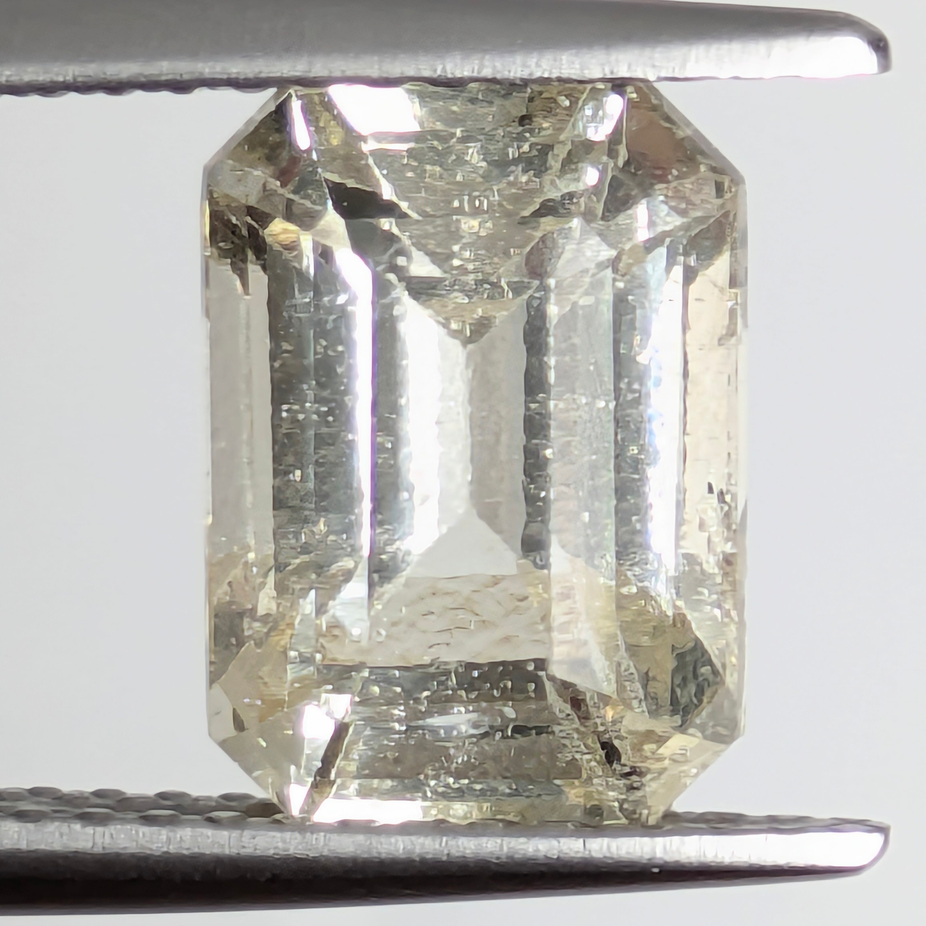 グロシュラーライトガーネット ルース タンザニア産【3.641ct