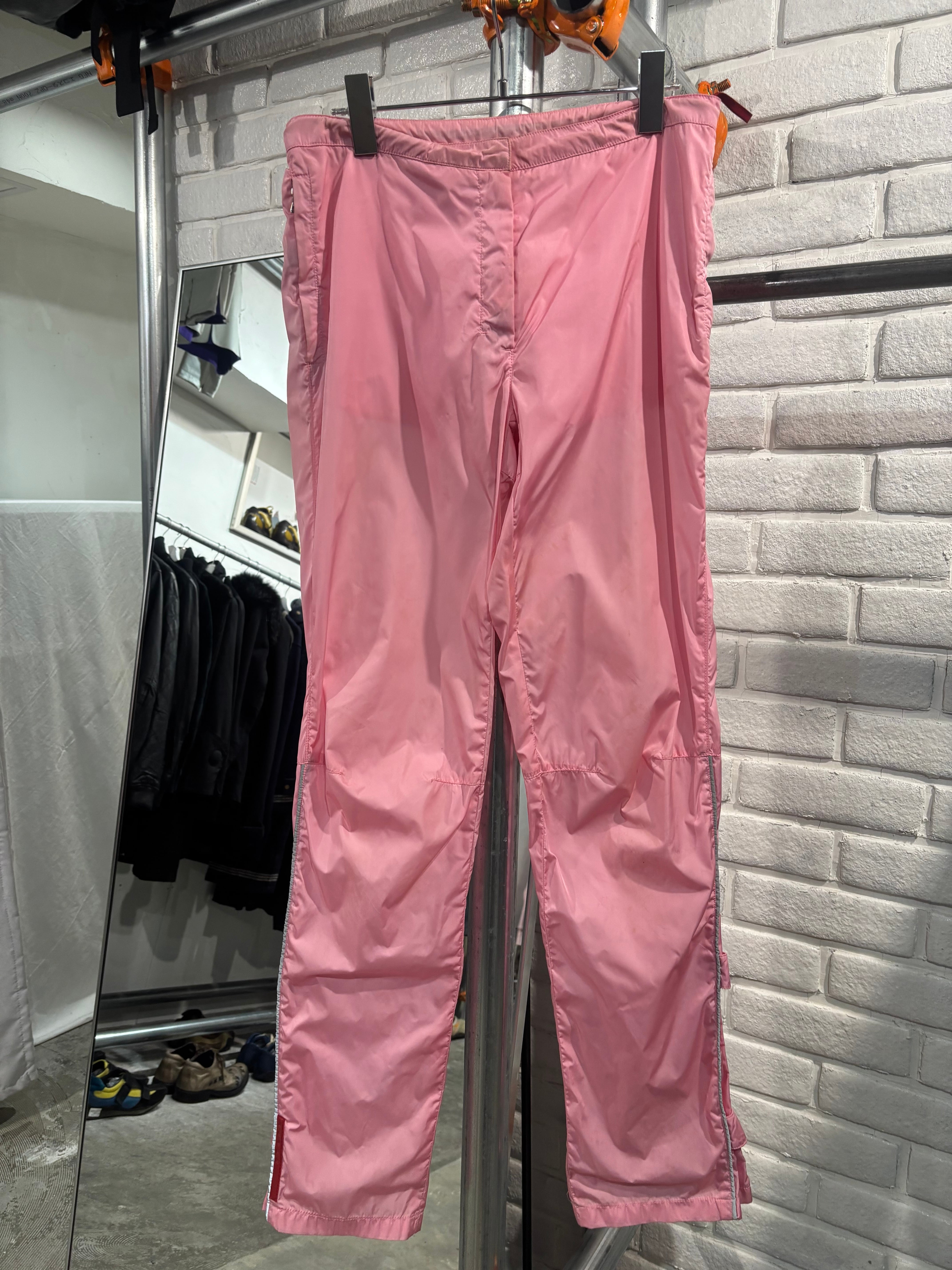 PRADA SPORTS ナイロンパンツ　00s 00s “PRADA SPORT” nylon pants | HITOCHIGAI ＆ RΣbiЯth