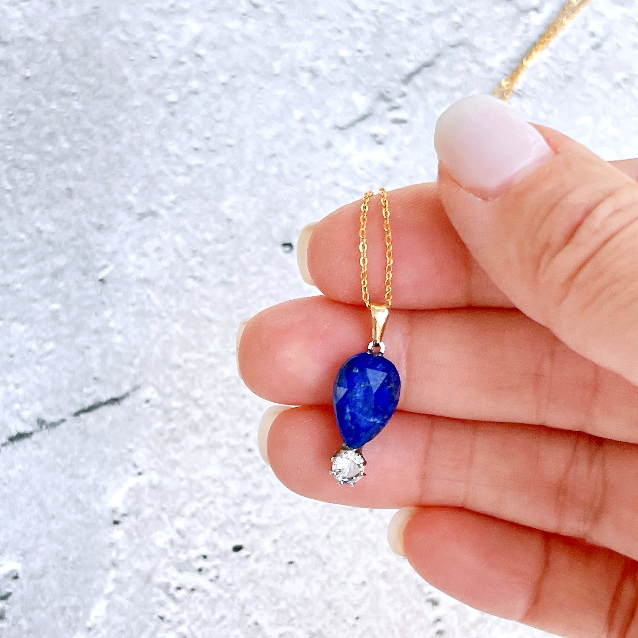 瑠璃の滴✧ラピスラズリピアス&ネックレスset（ペアシェイプ