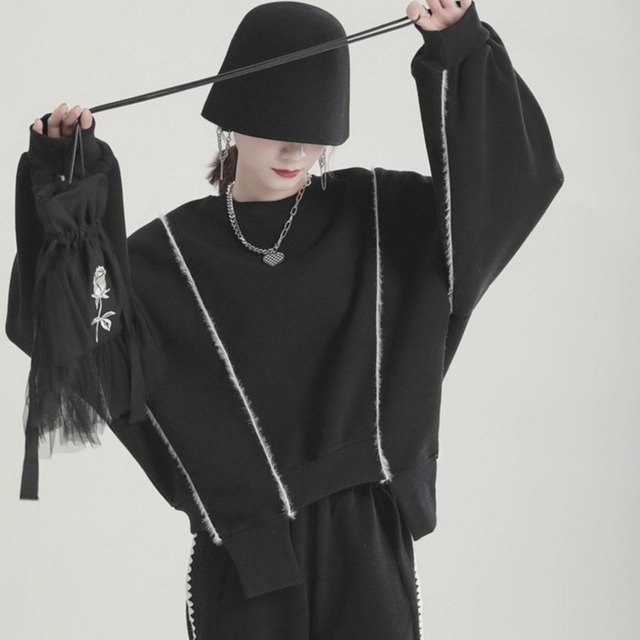 Line division sweat pullover【2color】 C0801