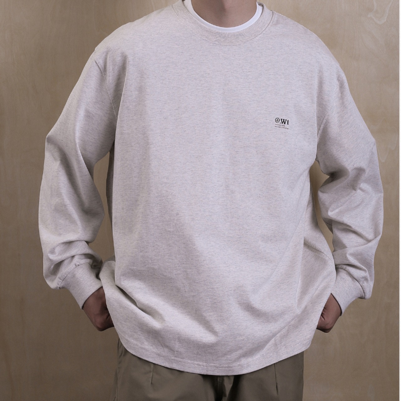 ロゴラウンドネックルーズロングTシャツ　0809