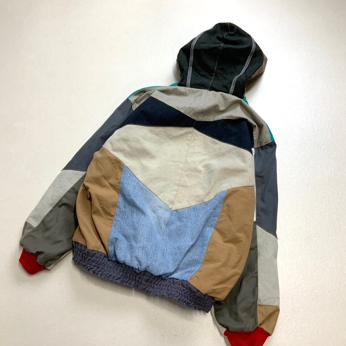 希少 1点モノ Carhartt カーハート ツギハギ ダックパーカー マルチ 