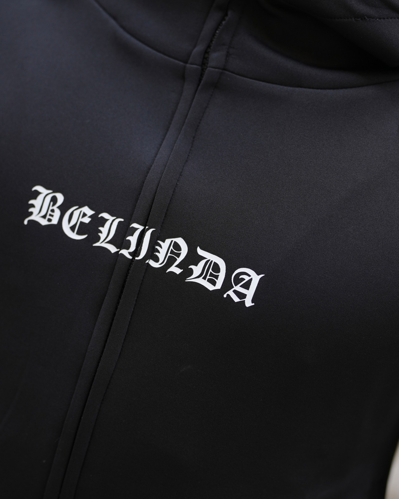 MONOGRAM LINE SWEAT HOODIE【BB25032】