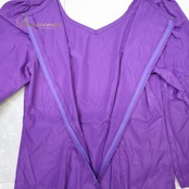 フラダンス 衣装 ワンピース ドレス パープル系 ワンカラー 無地 長袖 フリル シンプル 華やか 鮮やか きれい 上品 かわいい 大人っぽい 紫 ハワイアン アロハ ハワイアンプリント フラ ダンス レッスン 練習 ダンスウエア 美しい 色鮮やか