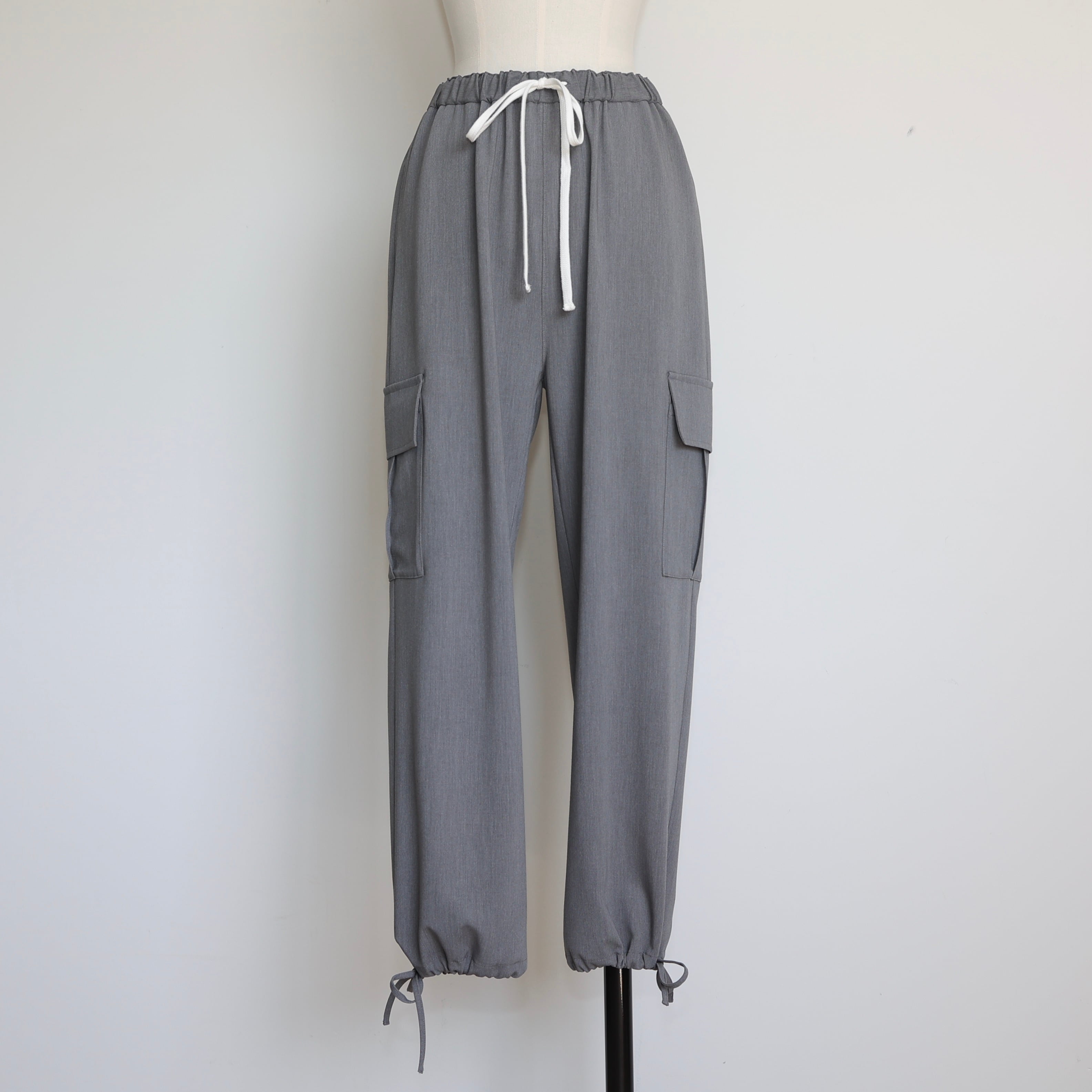 Gypsohila Easy Cargo Pants Gray