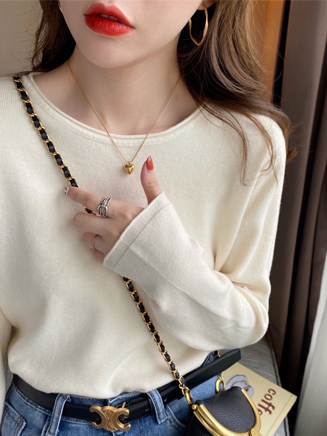 ラウンドネック 長袖 ニットセーター レディース トップス ニット セーター プルオーバー ミディアム 長袖 ラウンドネック 襟なし かわいい 大人可愛い きれいめ シンプル カジュアル おしゃれ こなれ感 ベーシック 無地 春 秋 冬 ママ 通勤 学生 学校 通学 デート お出かけ 旅行 公園 女子会 休日 ショッピング カフェ 重ね着 暖かい 普段使い 着回し レイヤード S M L XL 白 ホワイト 黒 ブラック グレー カーキ ピンク アプリコット ローズレッド