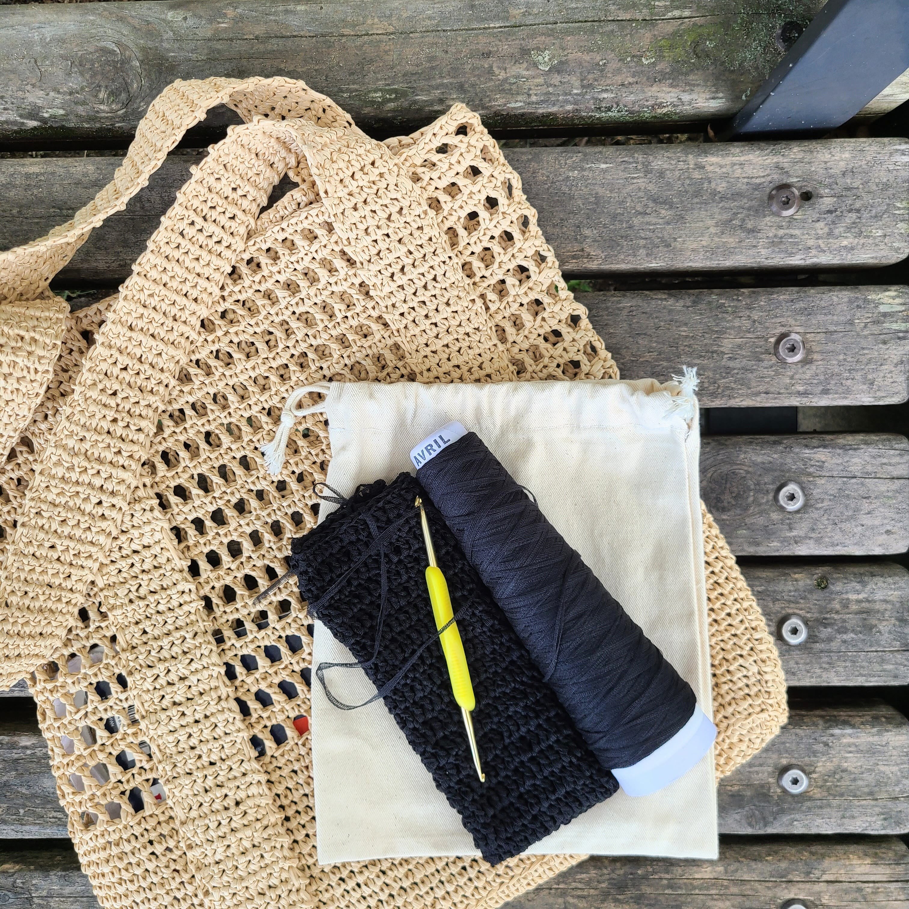 格安人気 ProCase 編み物用バッグ 蓋付き 毛糸 編み針 編み物用品 未完成品 収納 持ち運び 便利(バッグのみ)-パープル 通販 