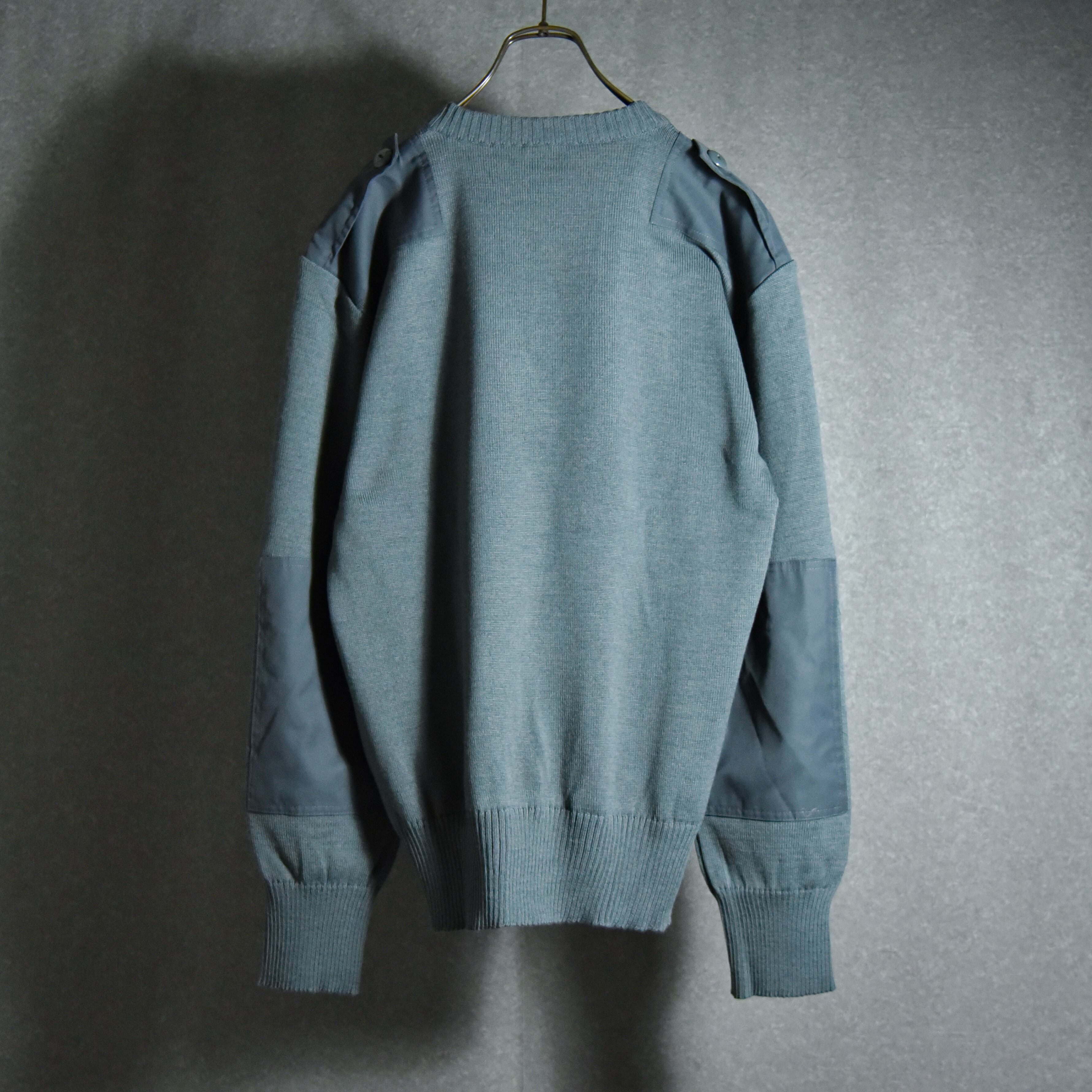 【DEAD STOCK】Austrian Army V-neck Command Sweater 