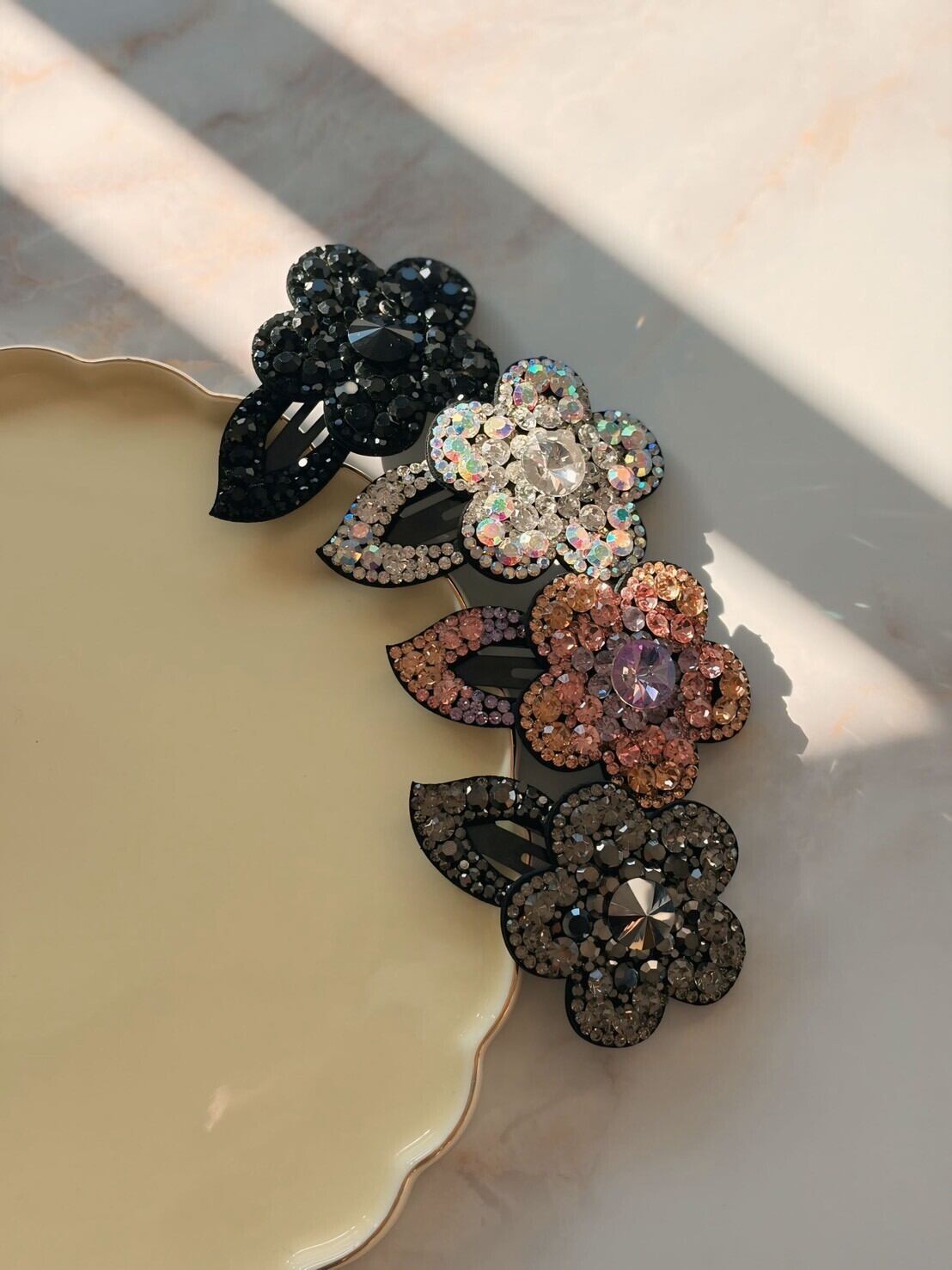 ヘアアクセサリー | THE HANY 公式オンラインショップ | THE HANY Bijoux