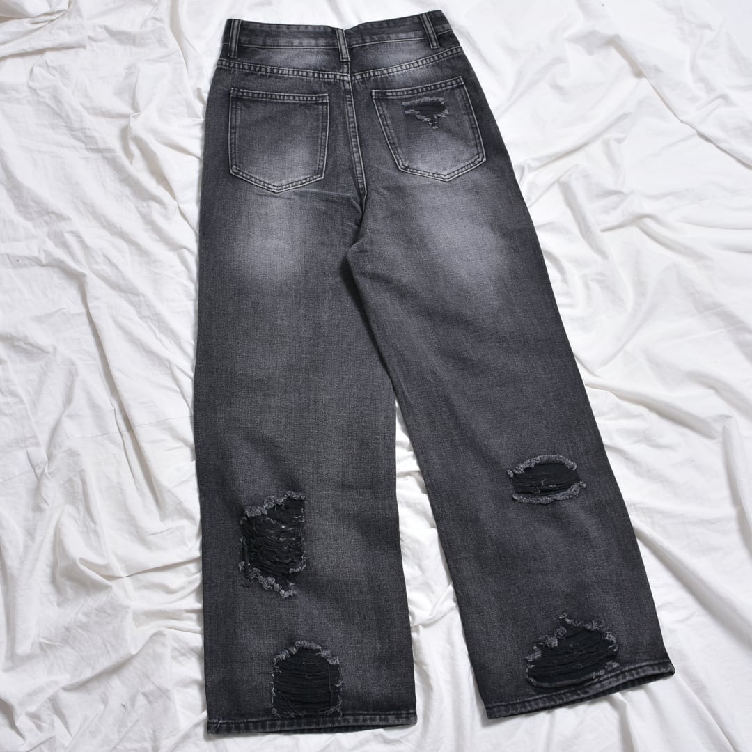 1/14 完売→再入荷！】ブラックダメージ ワイドデニムパンツ