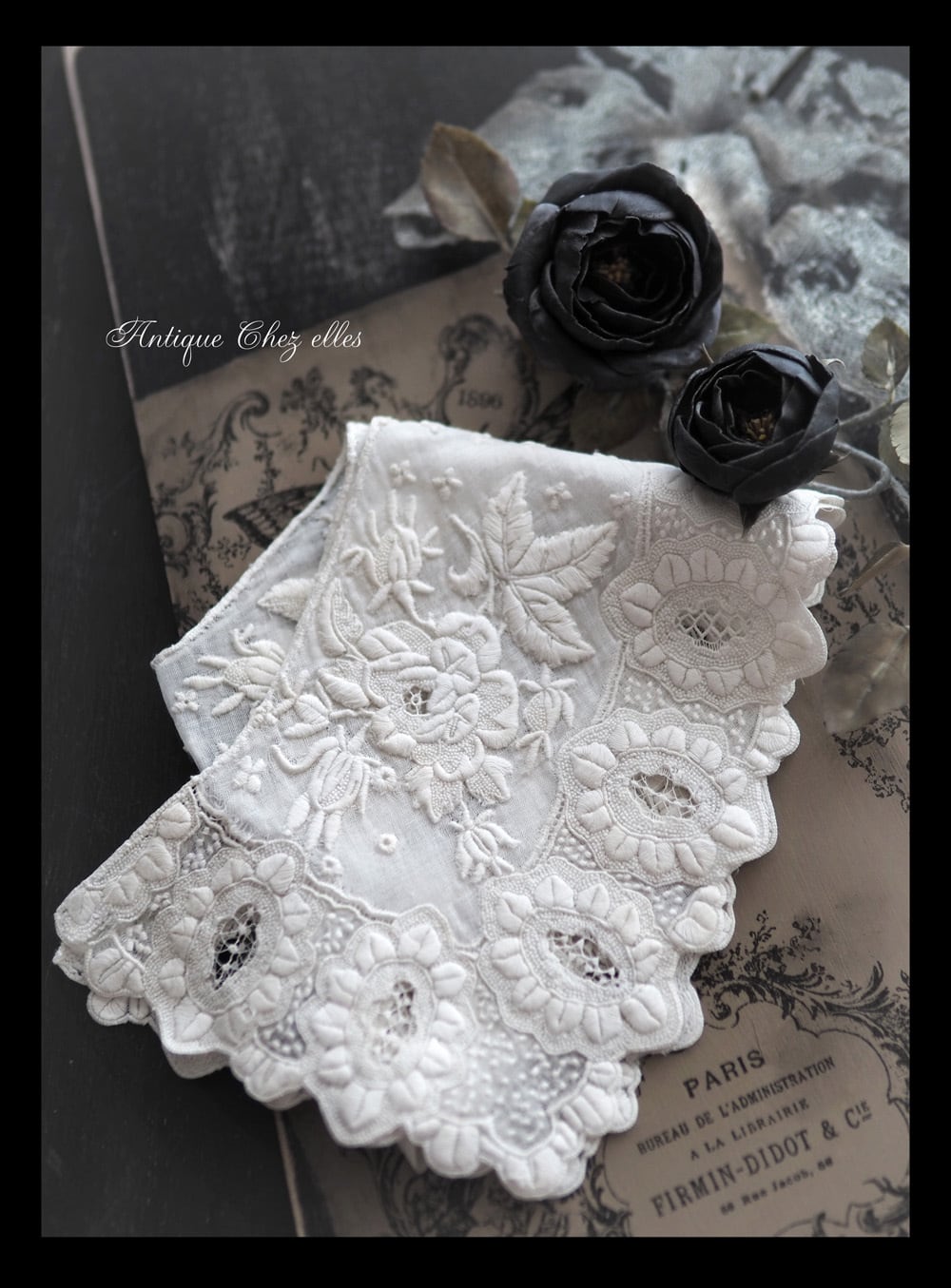 ホワイト系　 バラ刺繍 付下げ ホワイト系 バラ刺繍 付下げ