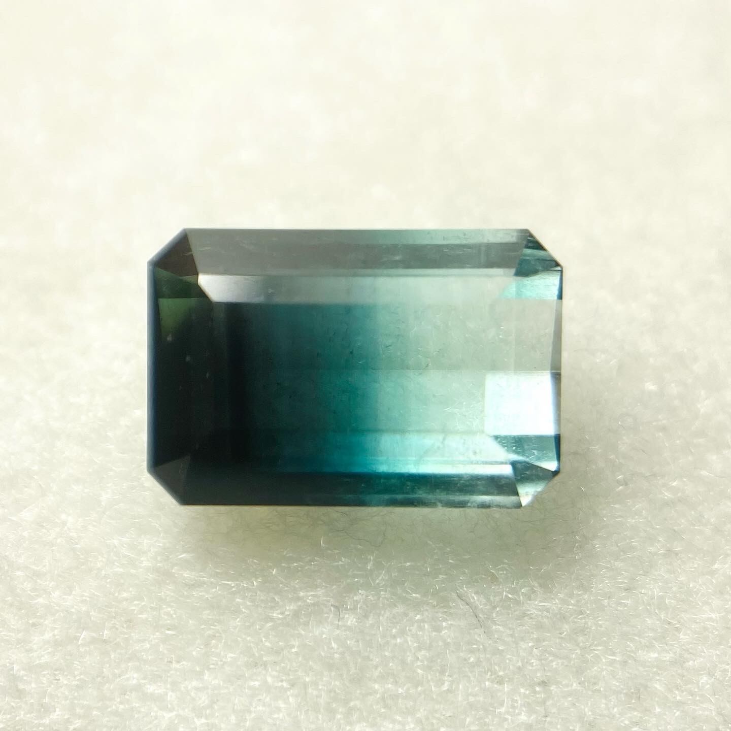 海グラデーション　パーティーカラードトルマリン