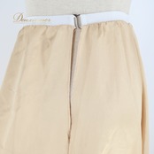 フラメンコ 衣装 ペチコート スカート ファルダ 光沢 金 軽い 薄い ダンス イチオク ICHIOKU 発表会 重ね着 ゴールド系 ベージュ系 フラメンコダンス 発表会衣装 スカートダンス コスチューム 舞台衣装 イベント用ペチコート 軽量素材 ステージ衣装 ダンス用スカート ベージュスカート ゴールドスカート