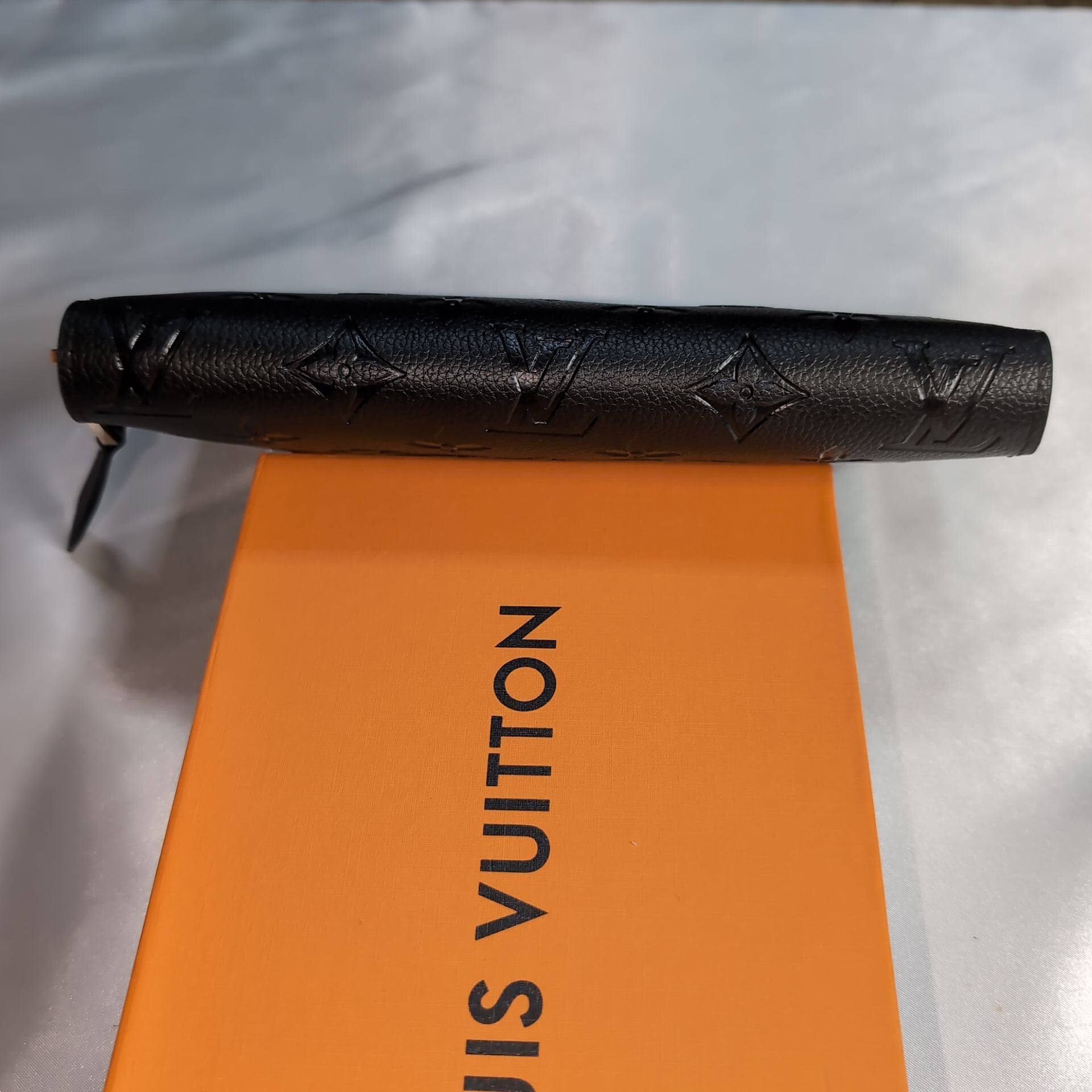 ルイヴィトン 長財布 ヴェルニ ジッピーウォレット ブラック | francore