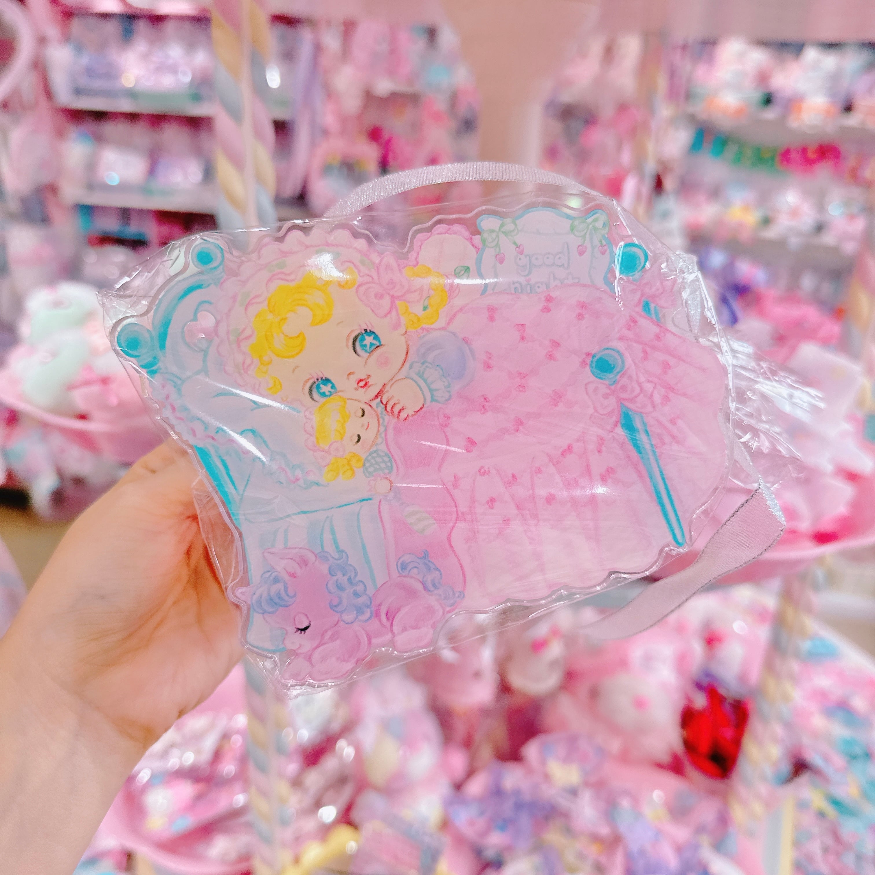 【R4】4-81ペン立て