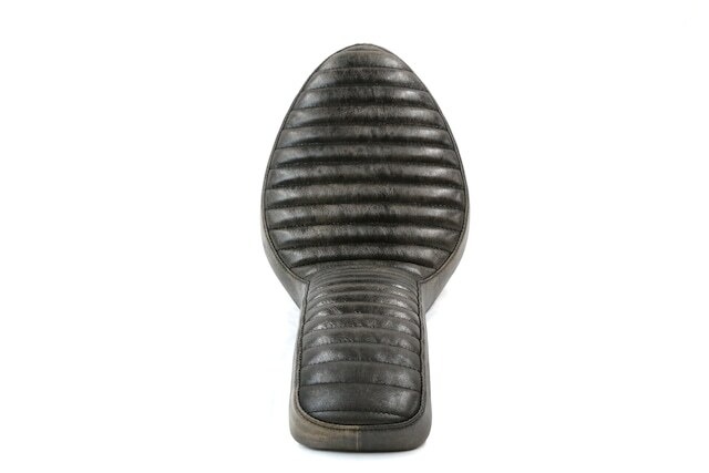 クラックレザー : スタンダード・コブラシート［タック&ロール］Leahter/本革　(CSC01)