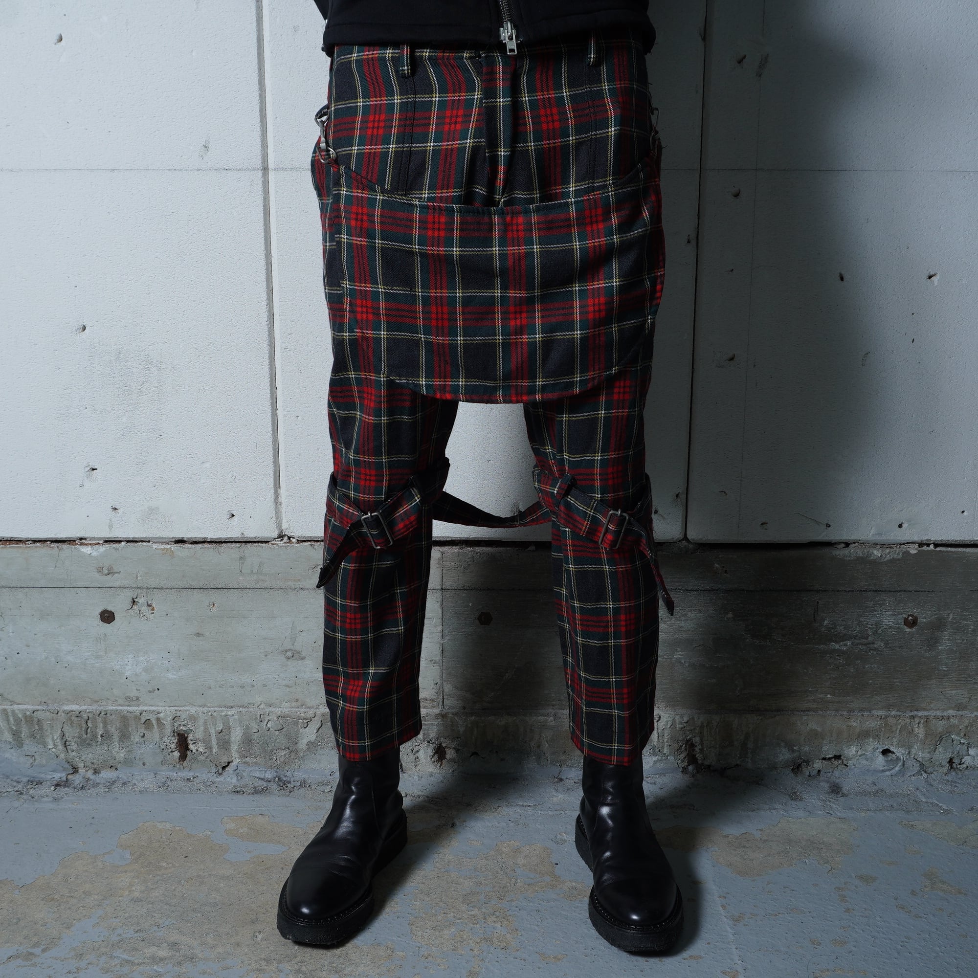 Vivienne Westwood】ヴィヴィアンウエストウッド フラップ付タータン