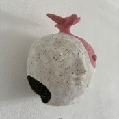 鈴木隆さん／t - 11「鳥と人」A（壁掛け）　　