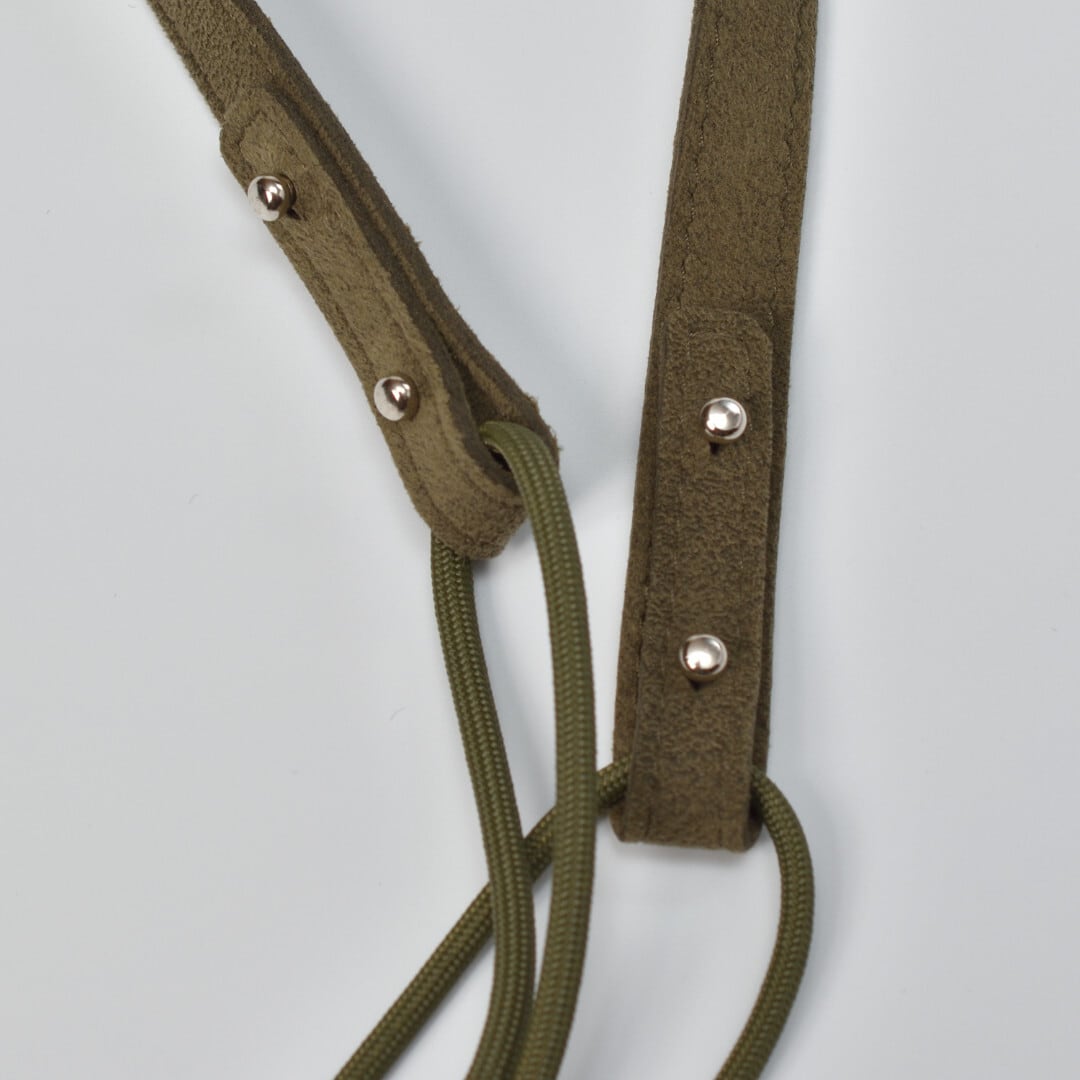 MNNG エムエヌエヌジー ハイドモバイルショルダー・オリーブ 東レのウルトラスエードを使った「mononoguもののぐ」のセカンドライン