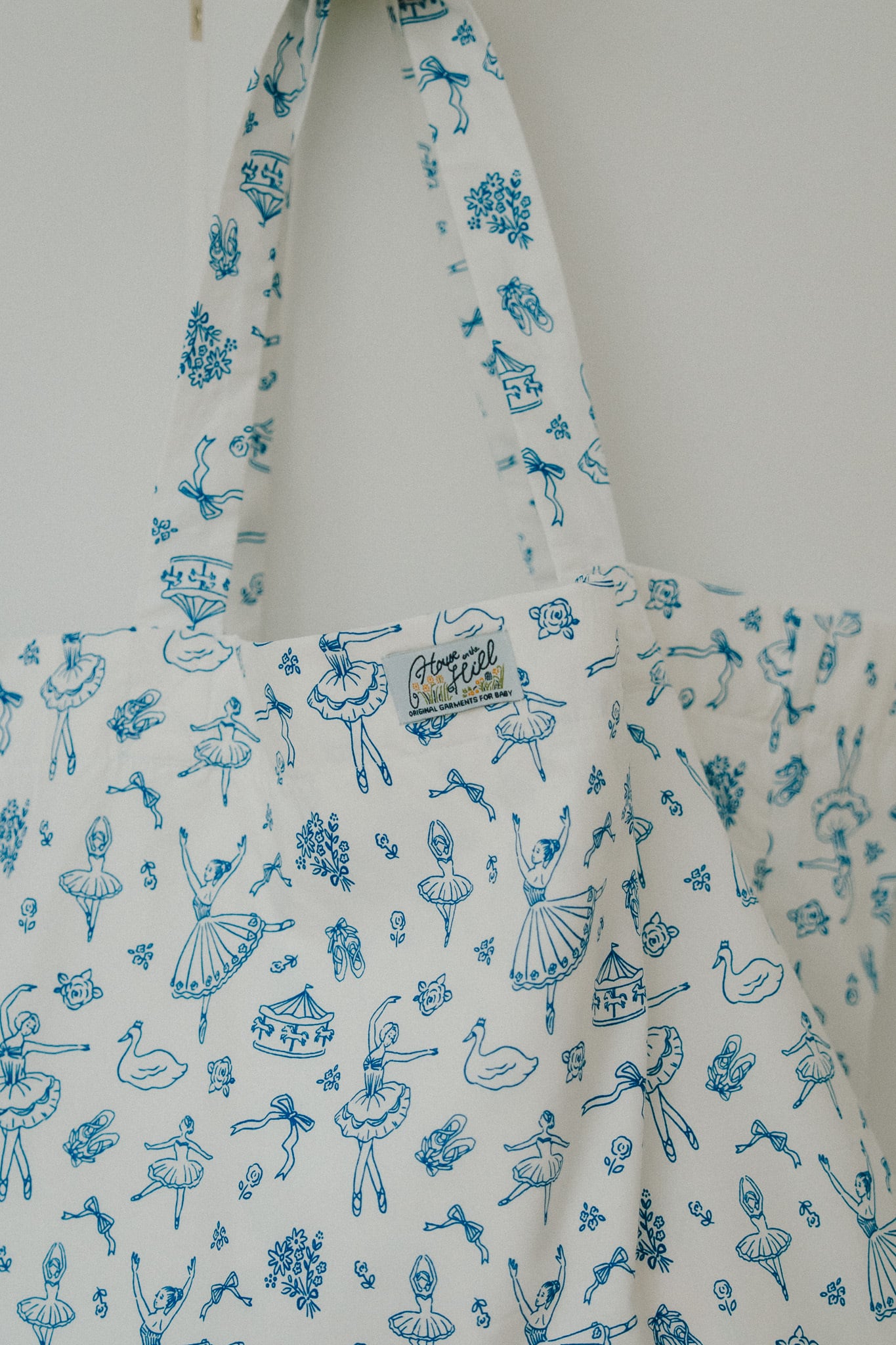 k*.様 house on the hill Parent Bag (Balle Parent Bag (Ballet) | House on the Hill