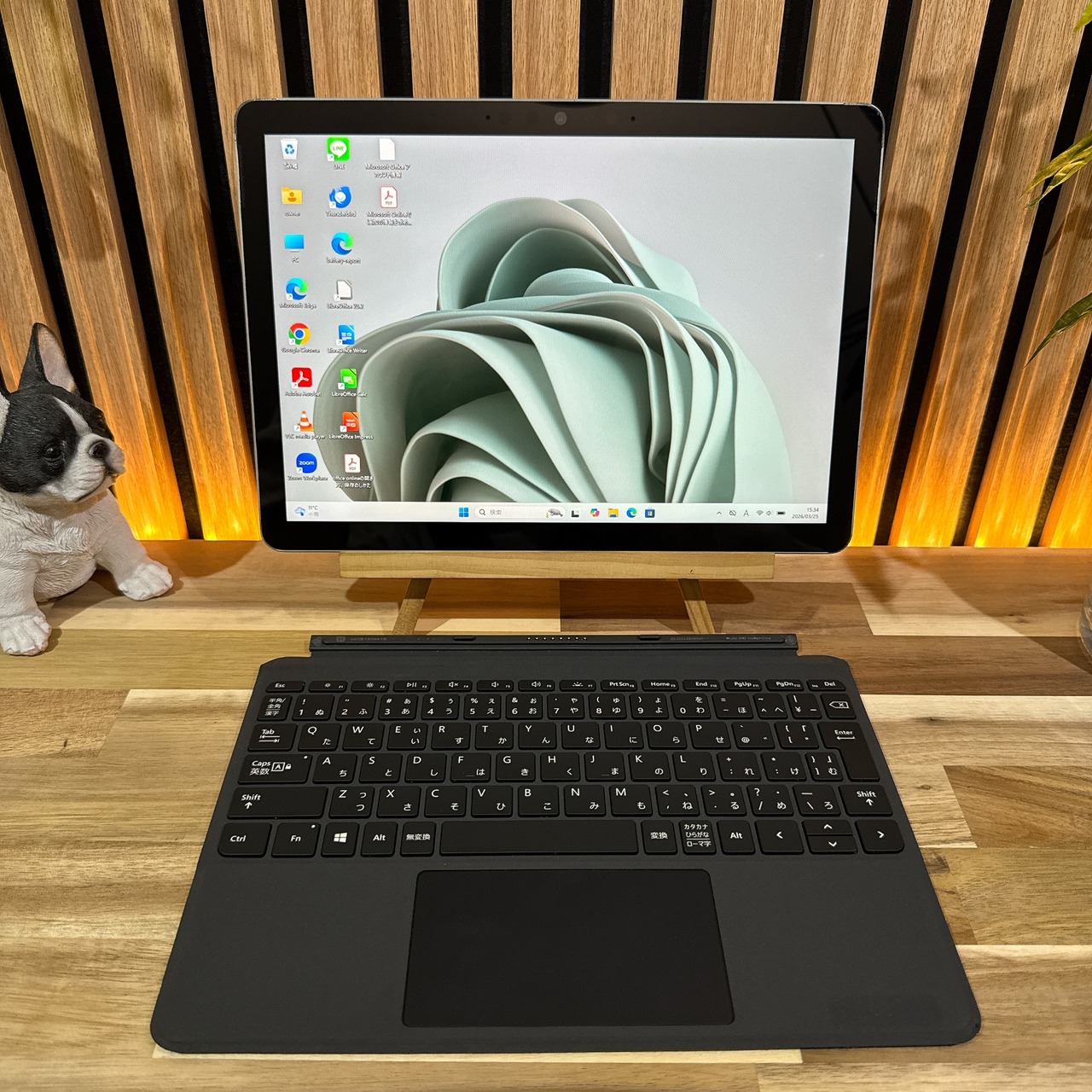 \ 公式ショップ限定価格❣️/ タッチ対応《新型2021年モデル》Surface Go3 2in1 メモリ4GB eMMC64GB ノートパソコン 安心サポート&3ヶ月保証付き