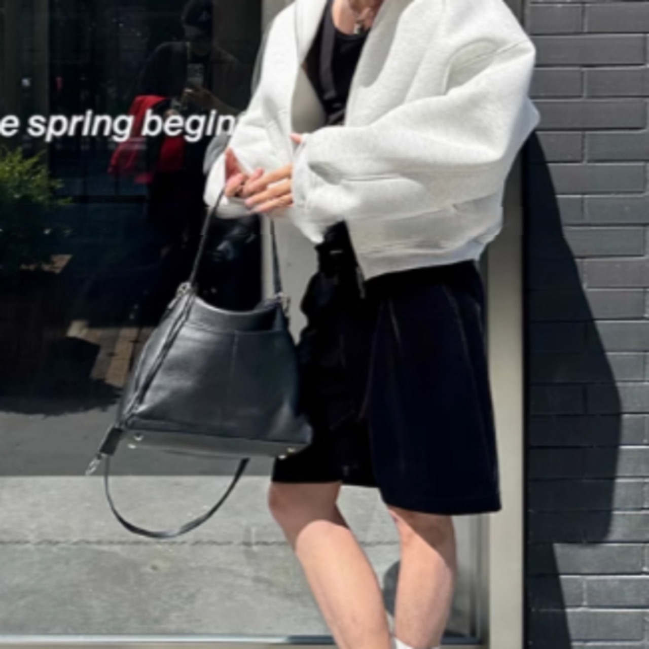 ボリューミードロップショルダーモードパーカー　0855