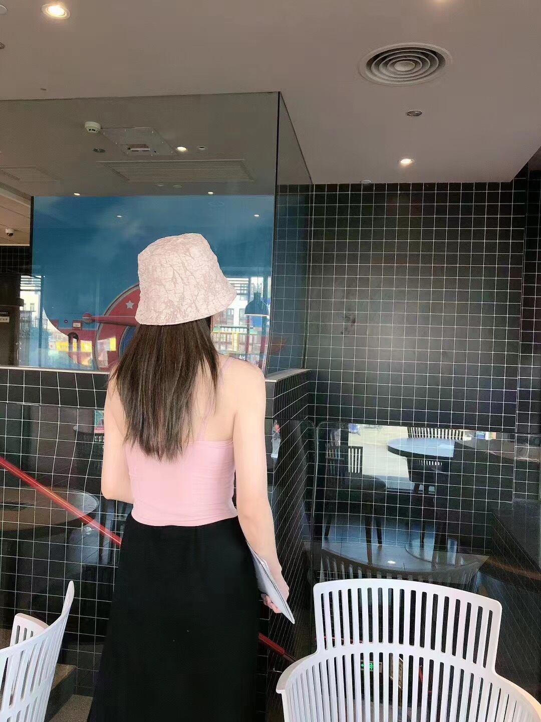 フロントボタンキャミ