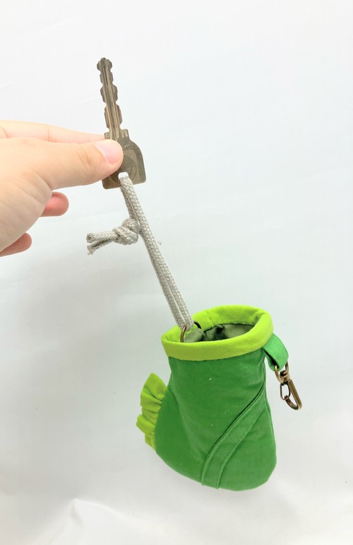 ウツボカズラ　ネペンテス　キーホルダー　チャーム｜とりさん工房ーかわいいハンドメイドポーチ