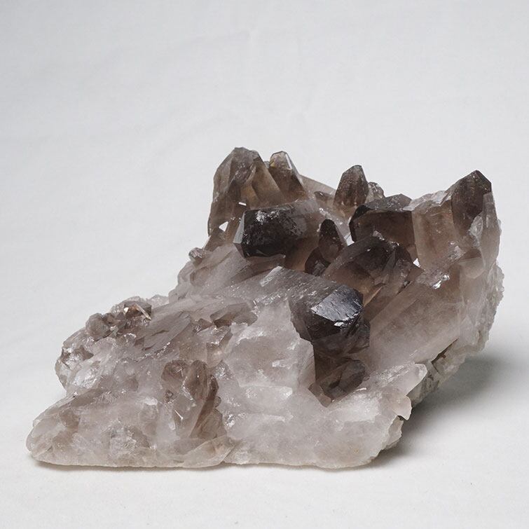 スモーキークォーツ クラスター 煙水晶 原石 モリオン 黒水晶 ブラジル産 一点物 282-510