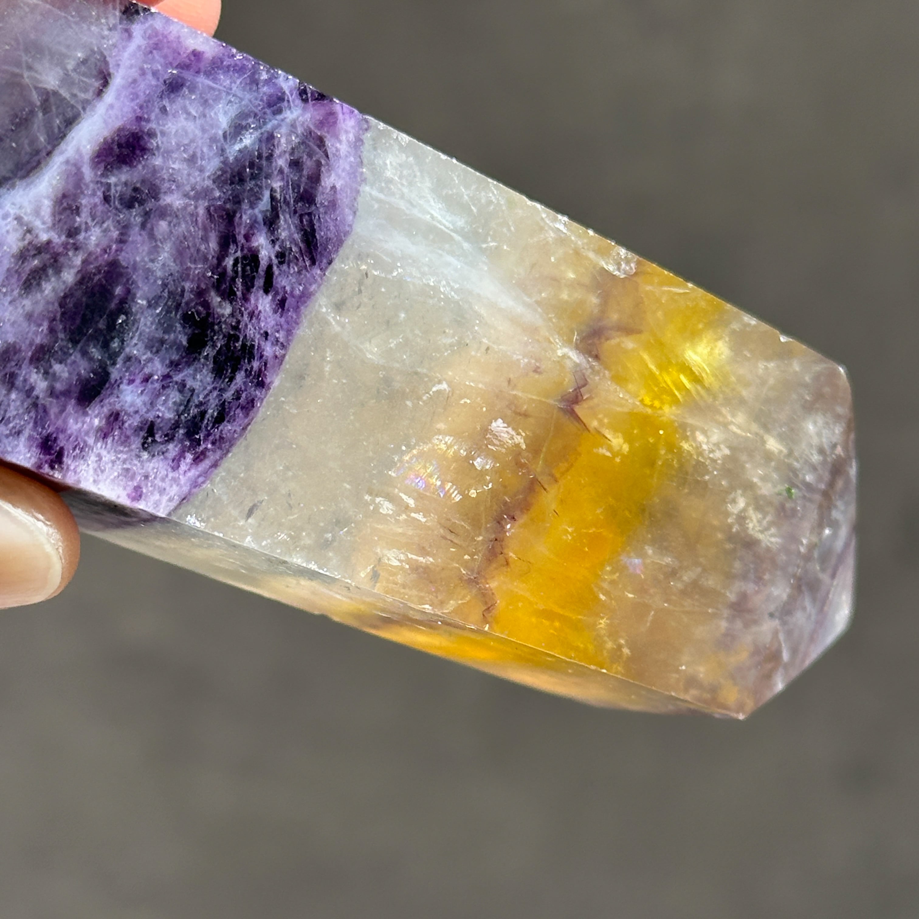 レインボーフローライト タワー15◇ Rainbow Fluorite ◇天然石・鉱物