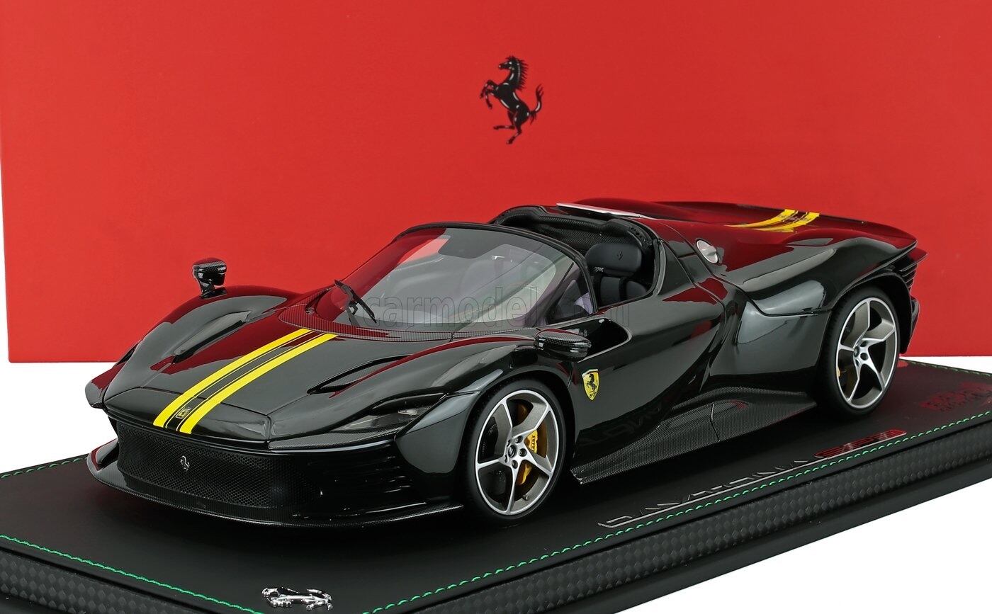 ミニカー 1/18 フェラーリ プロサングエ SUV BBR-MODELS 1/18 FERRARI