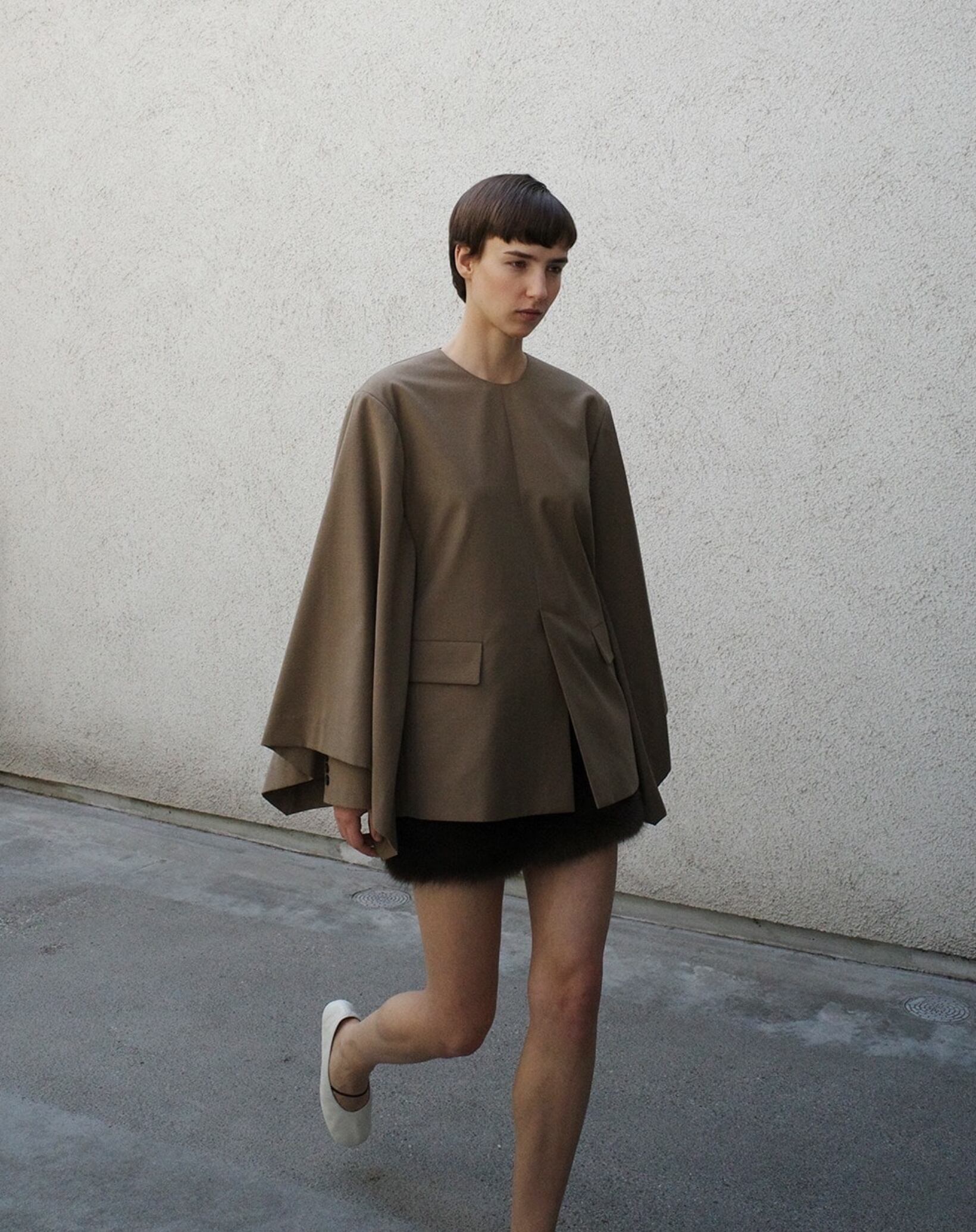 CLANE JACKET DETAIL CAPE TOPS | FLICKA ASHIYA