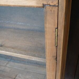 England Antique イギリスアンティーク 飾り棚 ガラスキャビネット