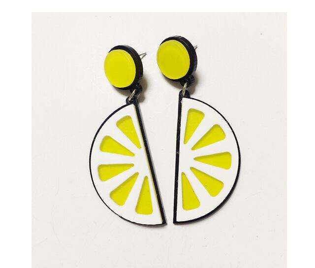 レモン ピアス フルーツピアス ネオンイエロー 蛍光 フルーツ 春夏アクセサリー 果物 レモン フルーツモチーフ