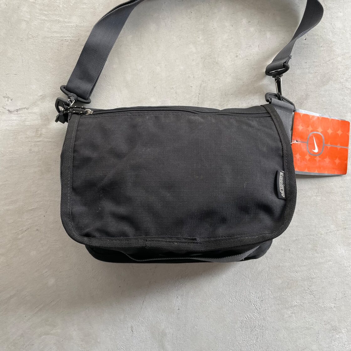 NIKE ACG / 00s nylon 2way shoulder bag dead stock ナイキエーシー 
