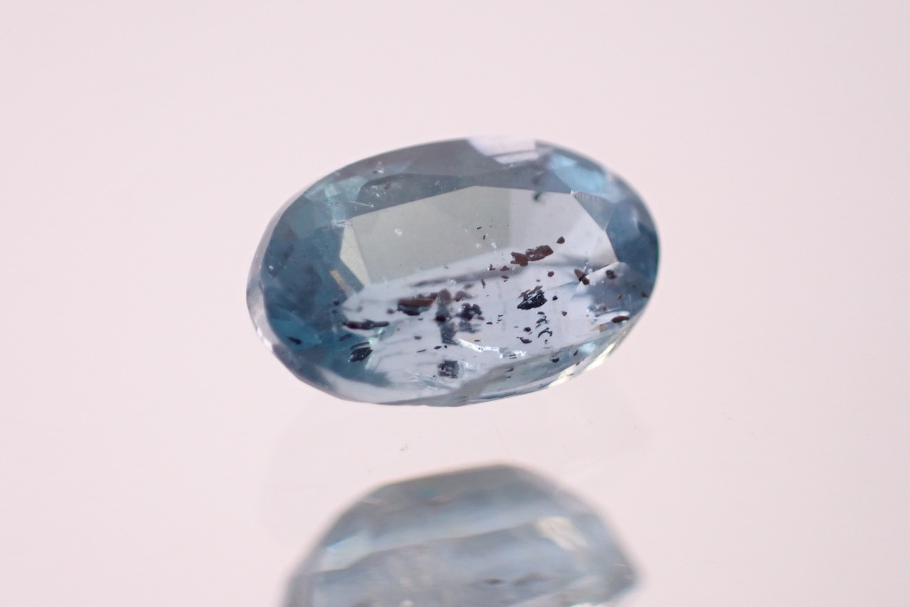 インディゴカイヤナイト　0.66ct　[D3-263]