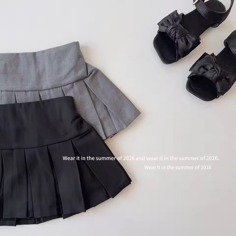 プリーツミニスカート