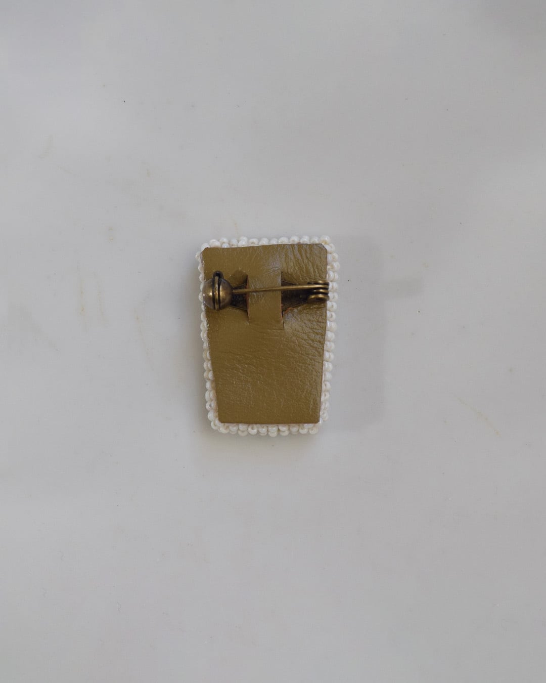 ５３：フランス　アンティーク　BEBE　ブローチ　ベベ　ベビー　ドール用に♡ SmiLe アンティークビーズブローチ | tsugu to cate