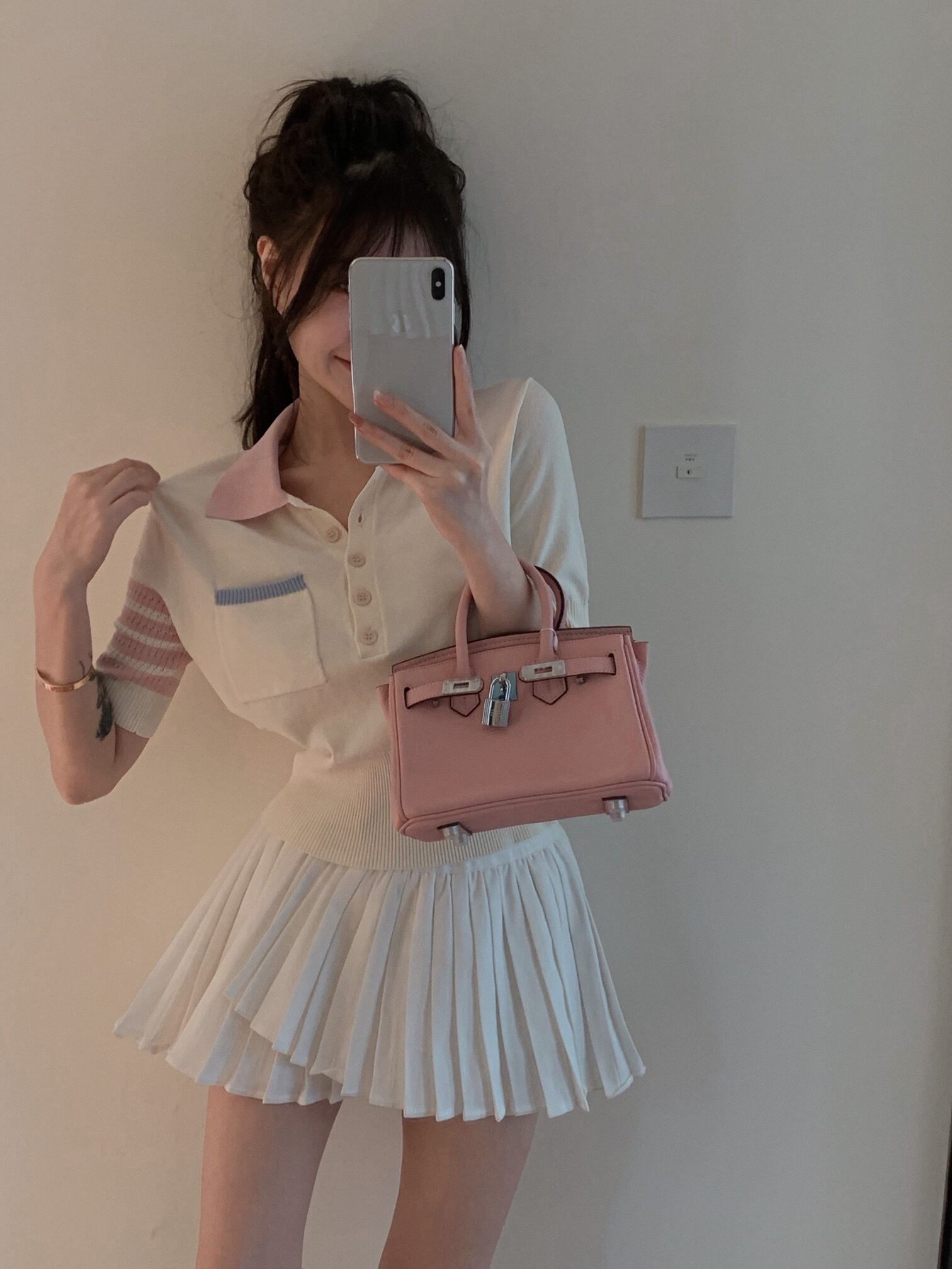 スタイルカラーニットショートTシャツ サマー薄手トップス 大人ガーリー スウィート キュート カジュアル 夏物 ブラックストロベリース41727866279