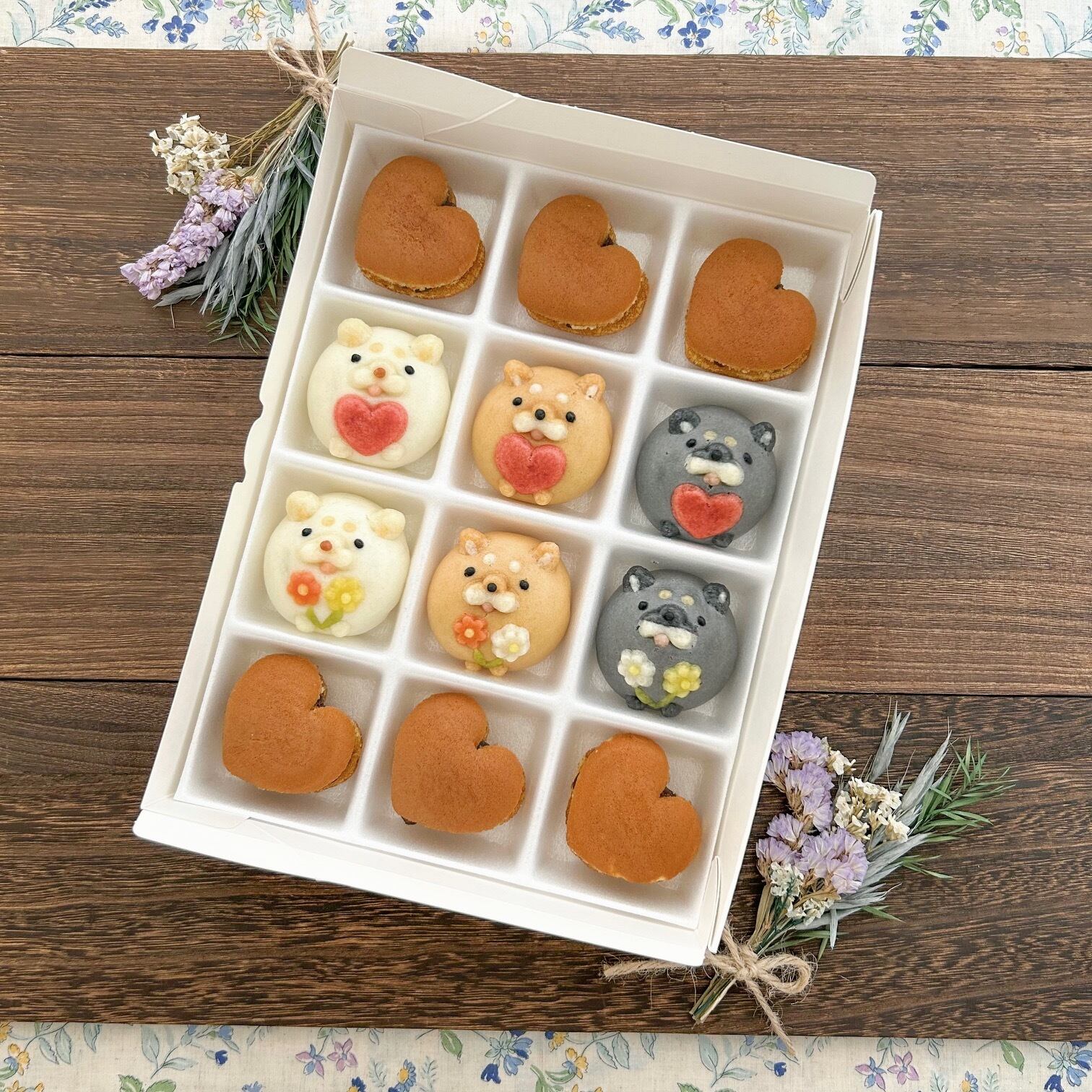 ☀チャリティー品☀『たいせつなキミへ。』プチハートどら焼きと柴犬 