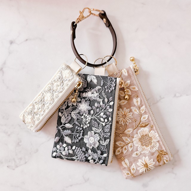 -Petite Floral Trio-チャームポーチ22